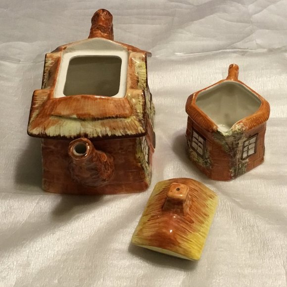 Vintage Price Kensington Ye Olde Cottage Ware Teapot & Creamer Set - Picture 6 of 12